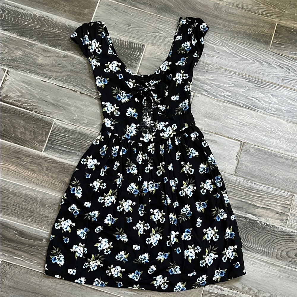 Hollister XS Black Front Cutout Minidress with Blue and White Floral Design